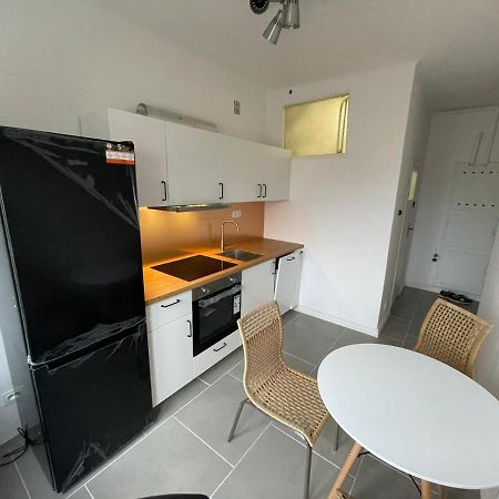Апартаменты Apartament Piesza Кельце Экстерьер фото